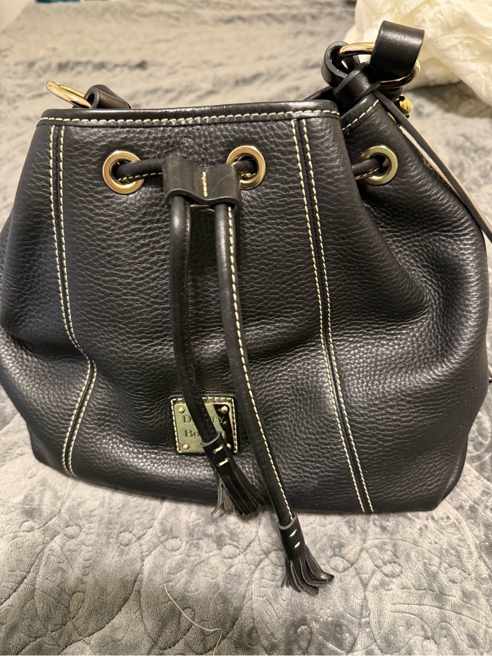 Black Leather Drawstring Bucket Bag - Picture 13 of 14